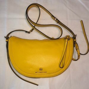 MICHAEL Michael Kors Camden Small Messenger Bag